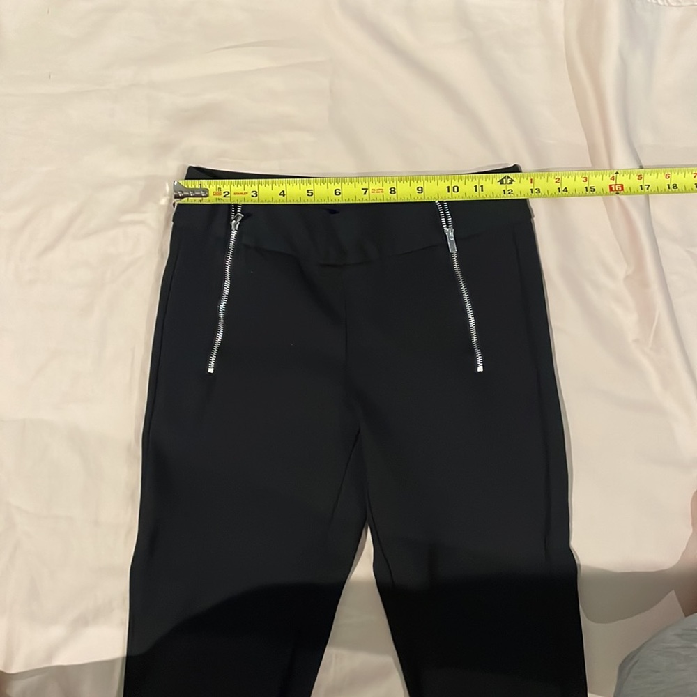 Slimming Options mid weight leggings with dual zipper detail - Picture 2 of 9